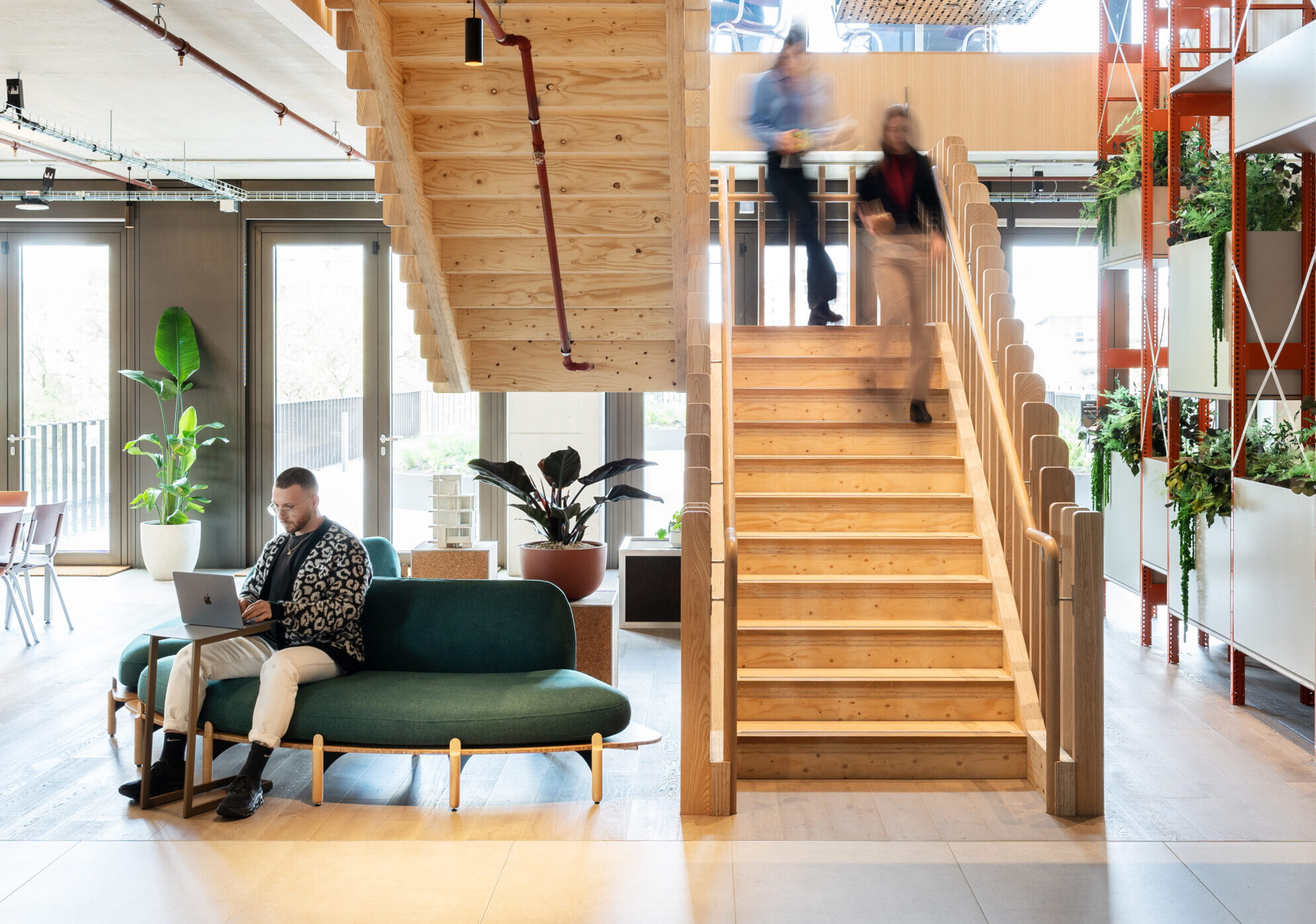 Workplace Market & Supply Chain Report 2025 - download now - BW ...